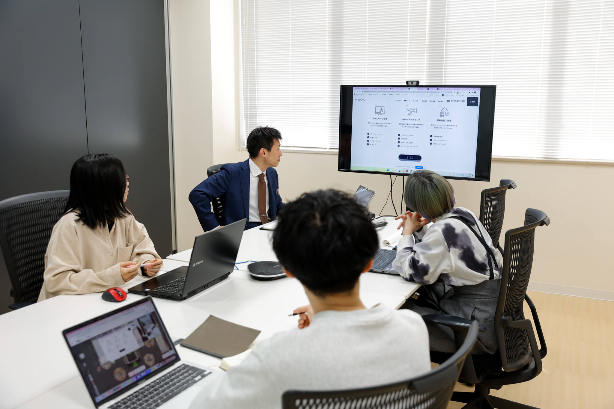 シュンビン社員