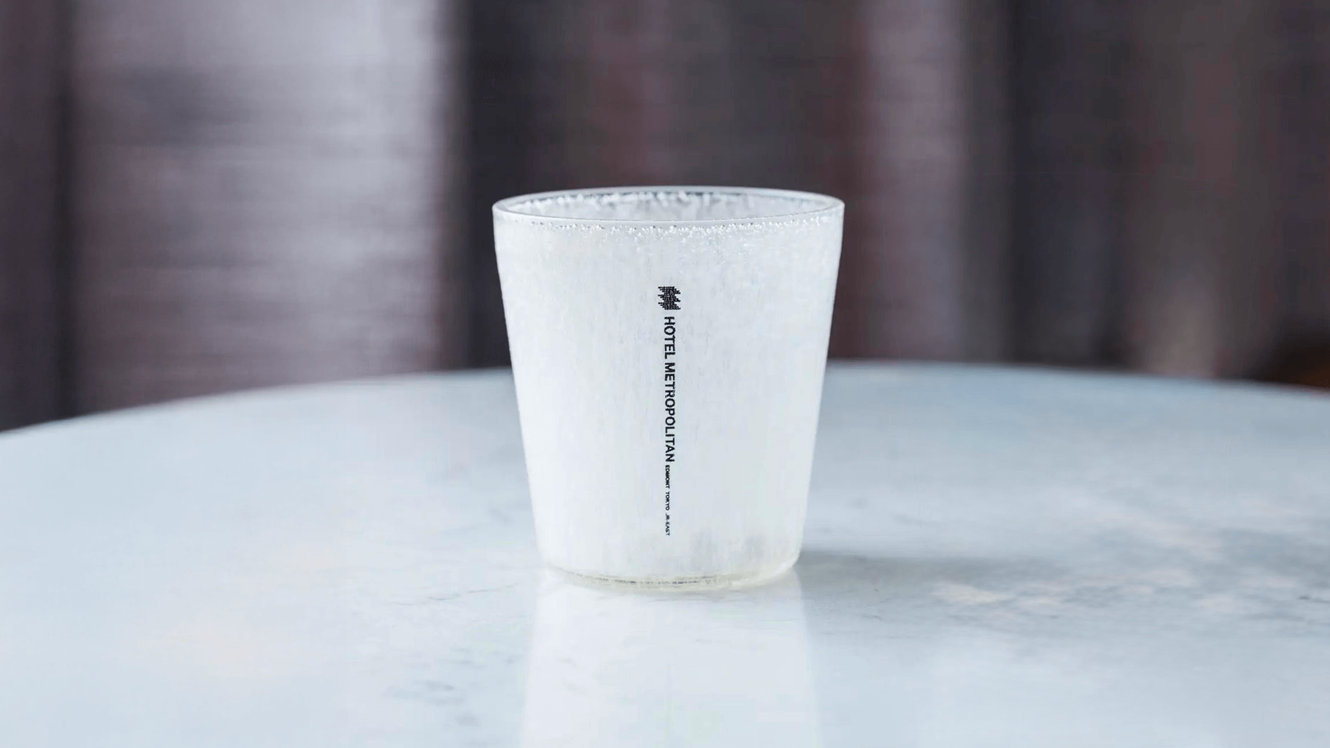 ホテルメトロポリタン　エドモンドでは「IZ GLASS」が全客室に導入